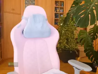 nicolebloom's Live Sex Cam Show