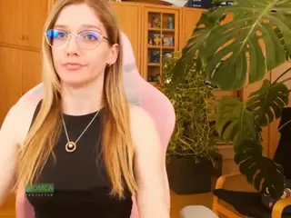 nicolebloom's Live Sex Cam Show