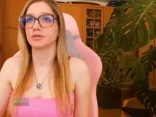 nicolebloom's Live Sex Cam Show