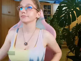 nicolebloom's Live Sex Cam Show