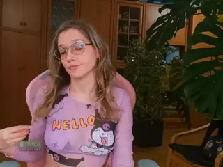 nicolebloom's Live Sex Cam Show