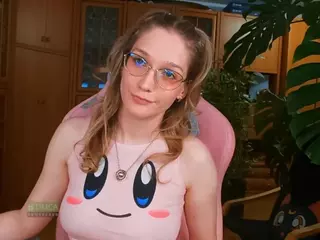 nicolebloom's Live Sex Cam Show