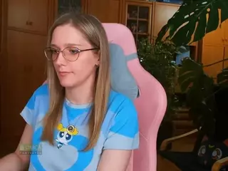 nicolebloom's Live Sex Cam Show