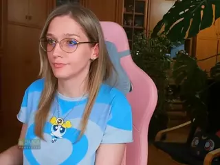 nicolebloom's Live Sex Cam Show