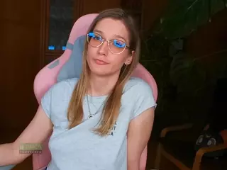 nicolebloom's Live Sex Cam Show