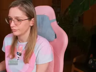 nicolebloom's Live Sex Cam Show
