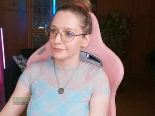 Live cam show with nicolebloom