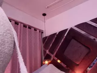 violeta-sanz's Live Sex Cam Show