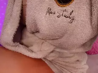 violeta-sanz's Live Sex Cam Show