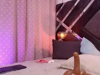 violeta-sanz's Live Sex Cam Show