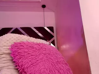violeta-sanz's Live Sex Cam Show