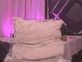 violeta-sanz's Live Sex Cam Show