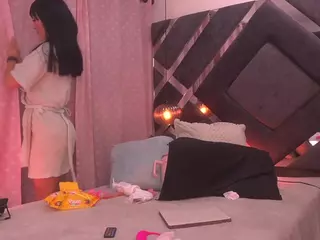 violeta-sanz's Live Sex Cam Show