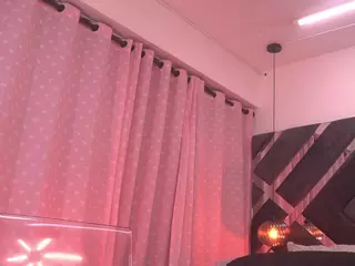 violeta-sanz's Live Sex Cam Show