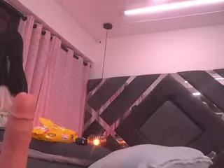 violeta-sanz's Live Sex Cam Show
