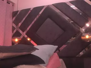 violeta-sanz's Live Sex Cam Show