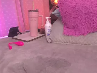 violeta-sanz's Live Sex Cam Show