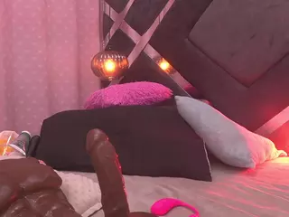 violeta-sanz's Live Sex Cam Show