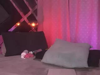 violeta-sanz's Live Sex Cam Show
