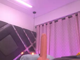 violeta-sanz's Live Sex Cam Show