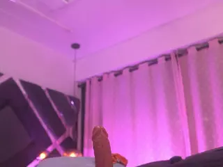 violeta-sanz's Live Sex Cam Show