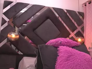 violeta-sanz's Live Sex Cam Show