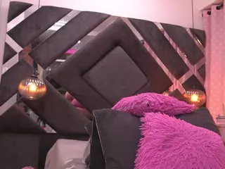 violeta-sanz's Live Sex Cam Show