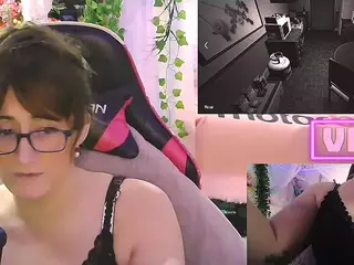 Vecca Salt's Live Sex Cam Show
