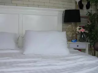 Emilly Bronte's Live Sex Cam Show