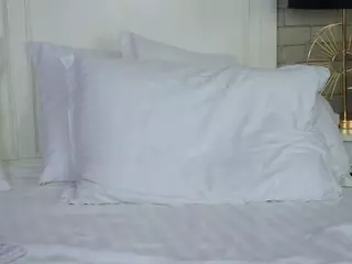 Emilly Bronte's Live Sex Cam Show