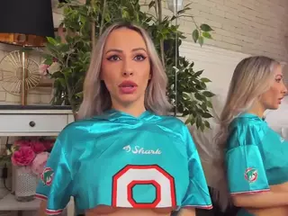 Emilly Bronte's Live Sex Cam Show