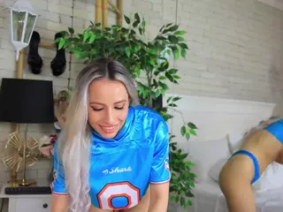 Emilly Bronte's Live Sex Cam Show