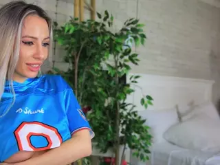 Emilly Bronte's Live Sex Cam Show