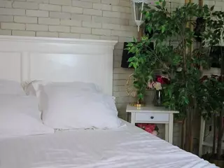 Emilly Bronte's Live Sex Cam Show