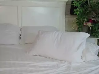 Emilly Bronte's Live Sex Cam Show