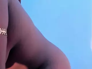 bellaebony21's Live Sex Cam Show