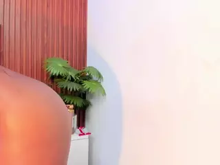 bellaebony21's Live Sex Cam Show