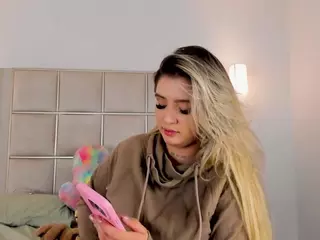 Britney Amberr's Live Sex Cam Show