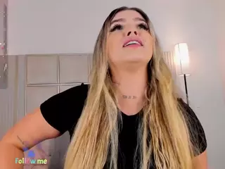 Britney Amberr's Live Sex Cam Show