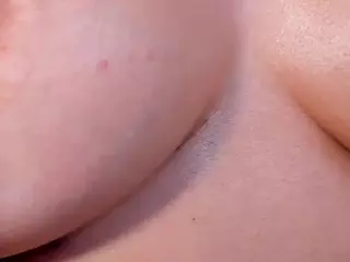 Victoria Milan's Live Sex Cam Show