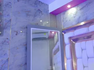 kendall's Live Sex Cam Show