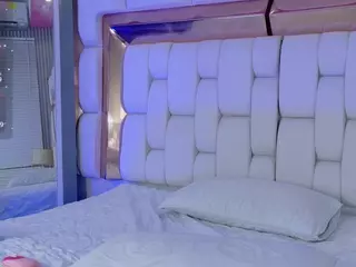 kendall's Live Sex Cam Show