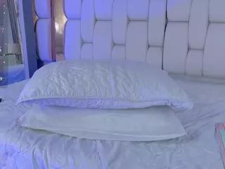 kendall's Live Sex Cam Show
