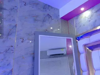 kendall's Live Sex Cam Show