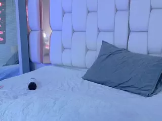 kendall's Live Sex Cam Show