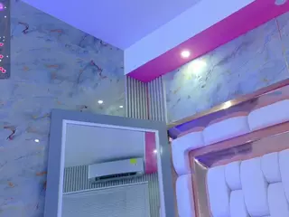 kendall's Live Sex Cam Show