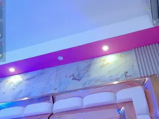 kendall's Live Sex Cam Show