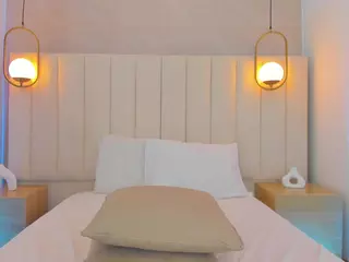 Lia Prada's Live Sex Cam Show