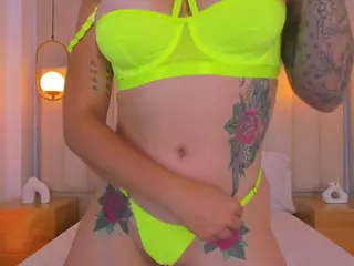 Lia Prada's Live Sex Cam Show