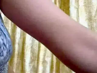 nidhilove's Live Sex Cam Show